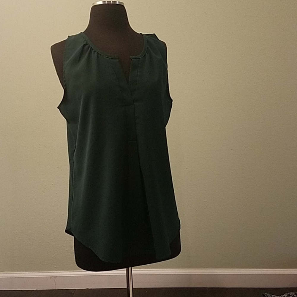 Dark green top